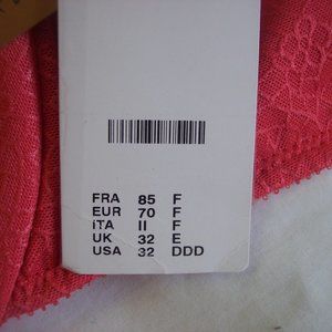 NEW CHANTELLE WOMAN'S 32DDD BRA